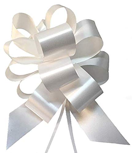 Coccarde Auto-Montanti di colore bianco, disponibili in nastro largo 5 cm e in confezioni da 50 pezzi. Coccarde Auto-Montanti di colore bianco, disponibili in nastro largo 5 cm e in confezioni da 50 pezzi.