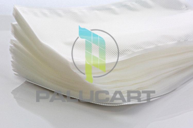 BUSTE SOTTOVUOTO GOFFRATE 15X30 1600 PEZZI BUSTE SOTTOVUOTO GOFFRATE 15X30 1600 PEZZI